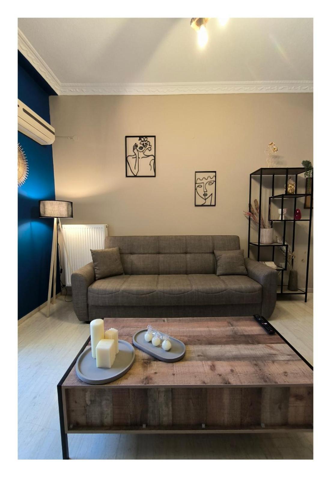 August Moon Apartment Chios Town Luaran gambar